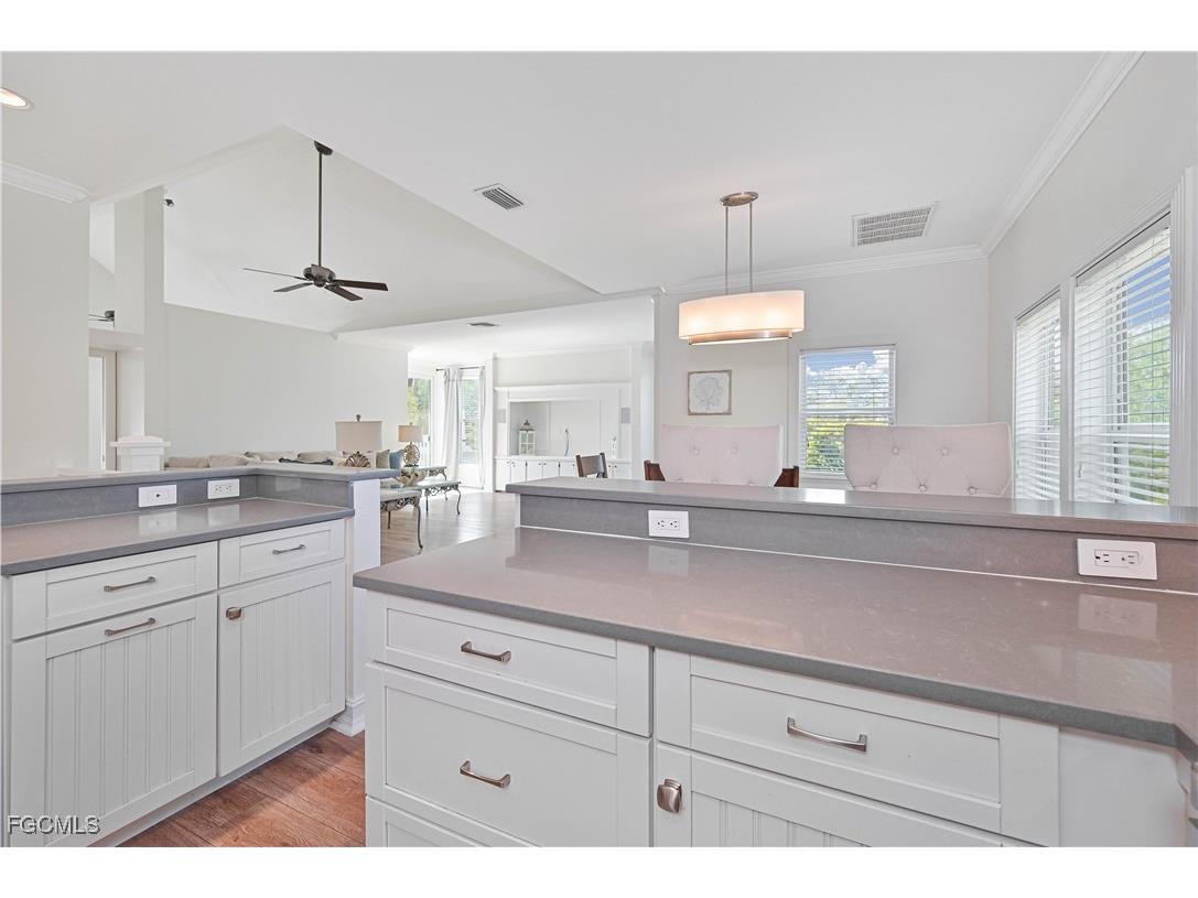 6941 Hunters Road Naples FL 34109 2026001966 image34