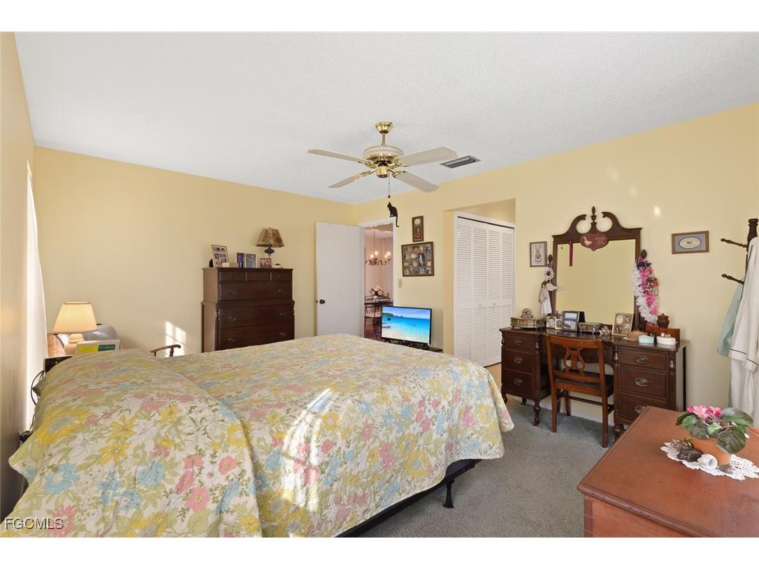 6944 Essex Drive Fort Myers FL 33919 2026000519 image17