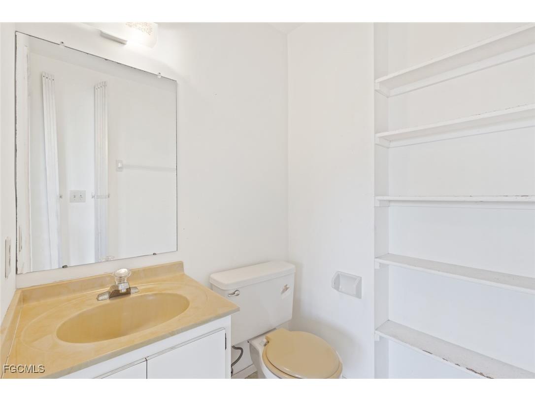 6944 Essex Drive Fort Myers FL 33919 2026000519 image21