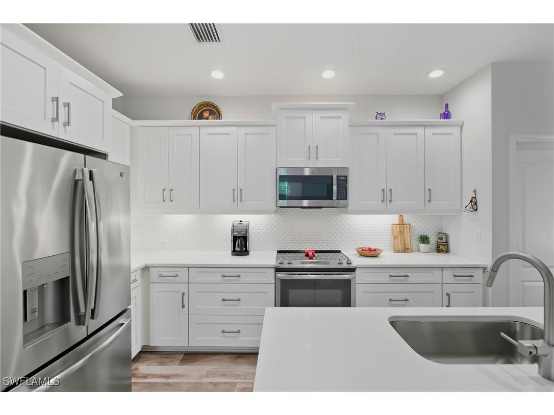 6947 Avalon Circle #1908 Naples FL 34112 225072915 image10