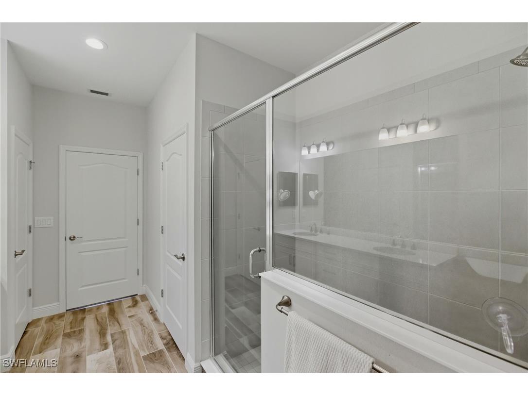 6947 Avalon Circle #1908 Naples FL 34112 225072915 image19