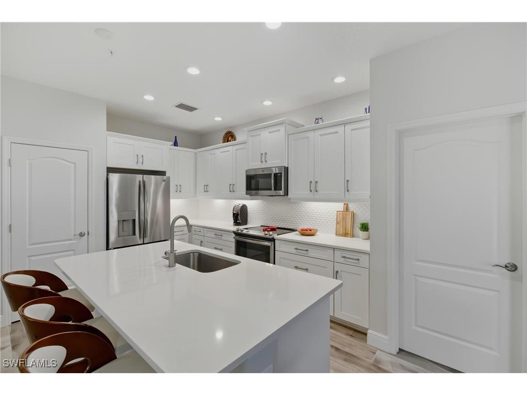 6947 Avalon Circle #1908 Naples FL 34112 225072915 image7