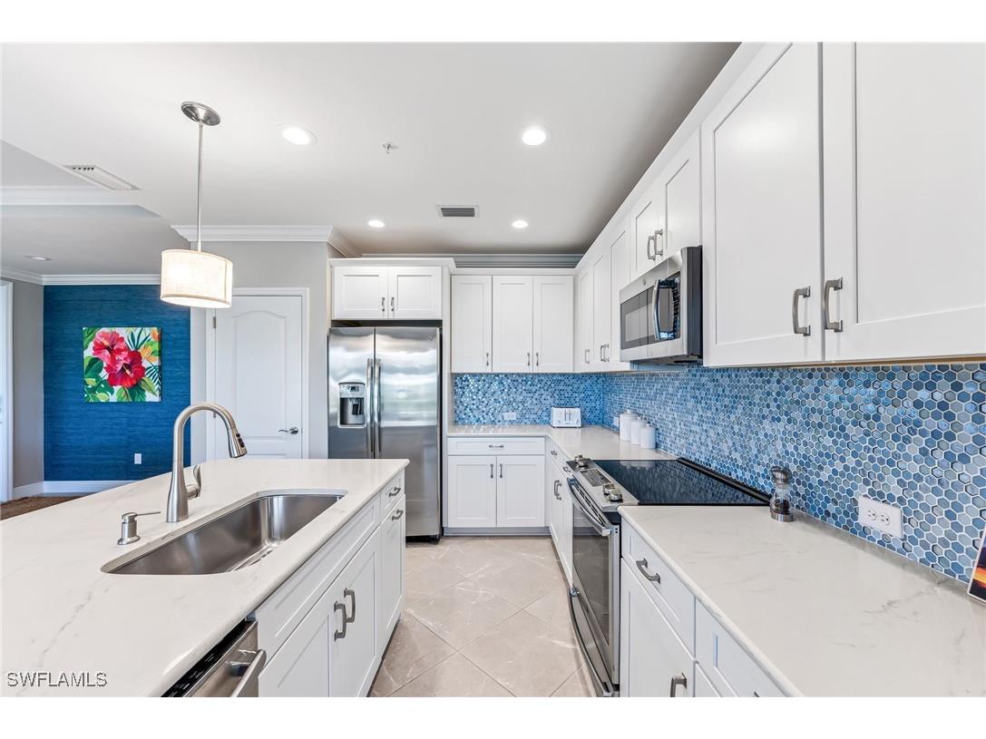 6948 Avalon Circle #604 Naples FL 34112 225037311 image10