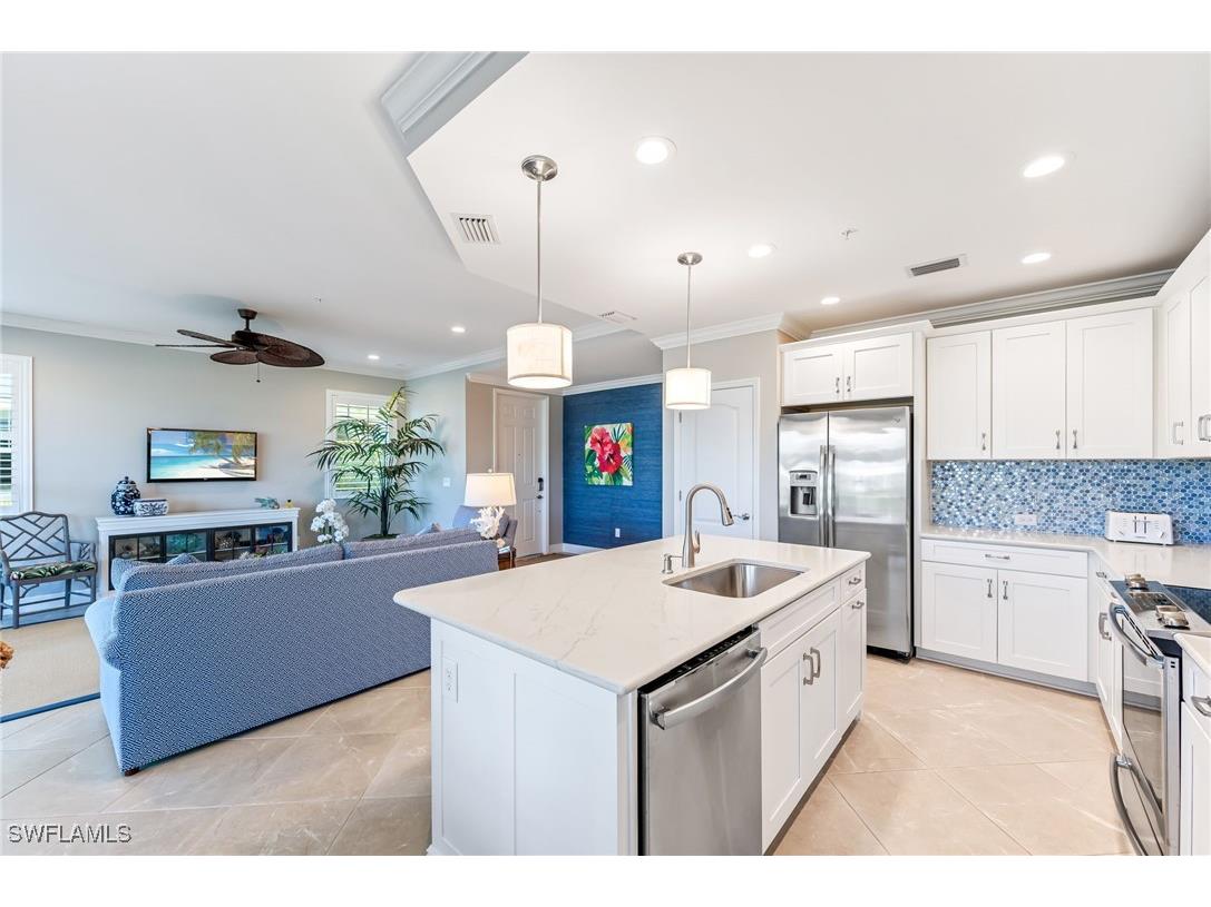6948 Avalon Circle #604 Naples FL 34112 225037311 image11