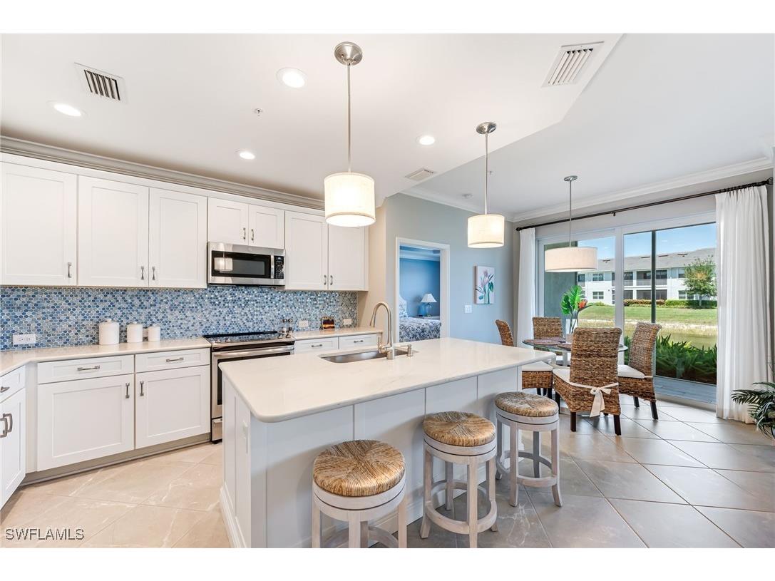 6948 Avalon Circle #604 Naples FL 34112 225037311 image8