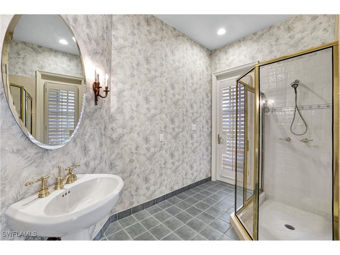 695 Ardmore Lane Naples FL 34108 225072166 image38