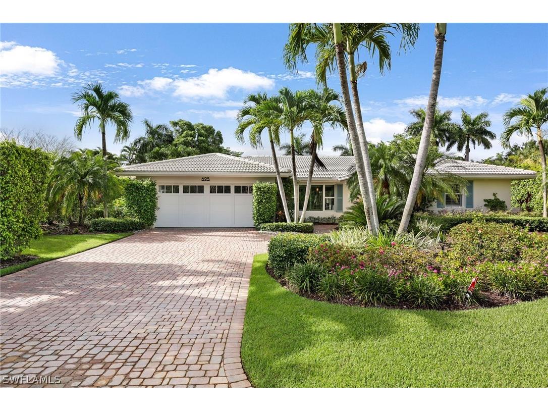 695 Regatta Road Naples FL 34103 224058101 image1