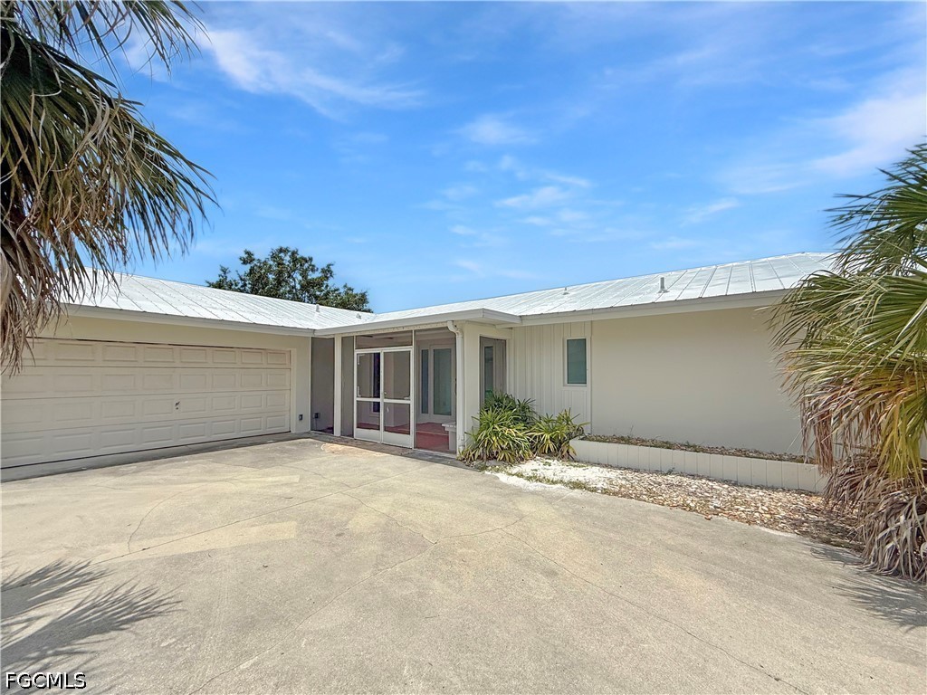 6950 Overlook Drive Fort Myers FL 33919 2026028364 image1