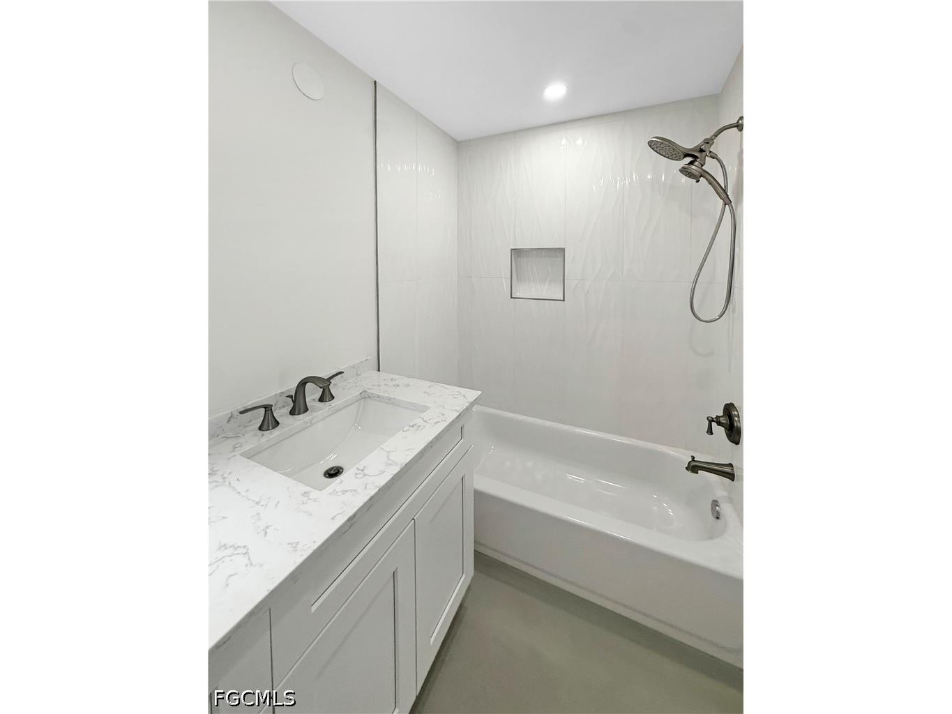 6950 Overlook Drive Fort Myers FL 33919 2026028364 image16