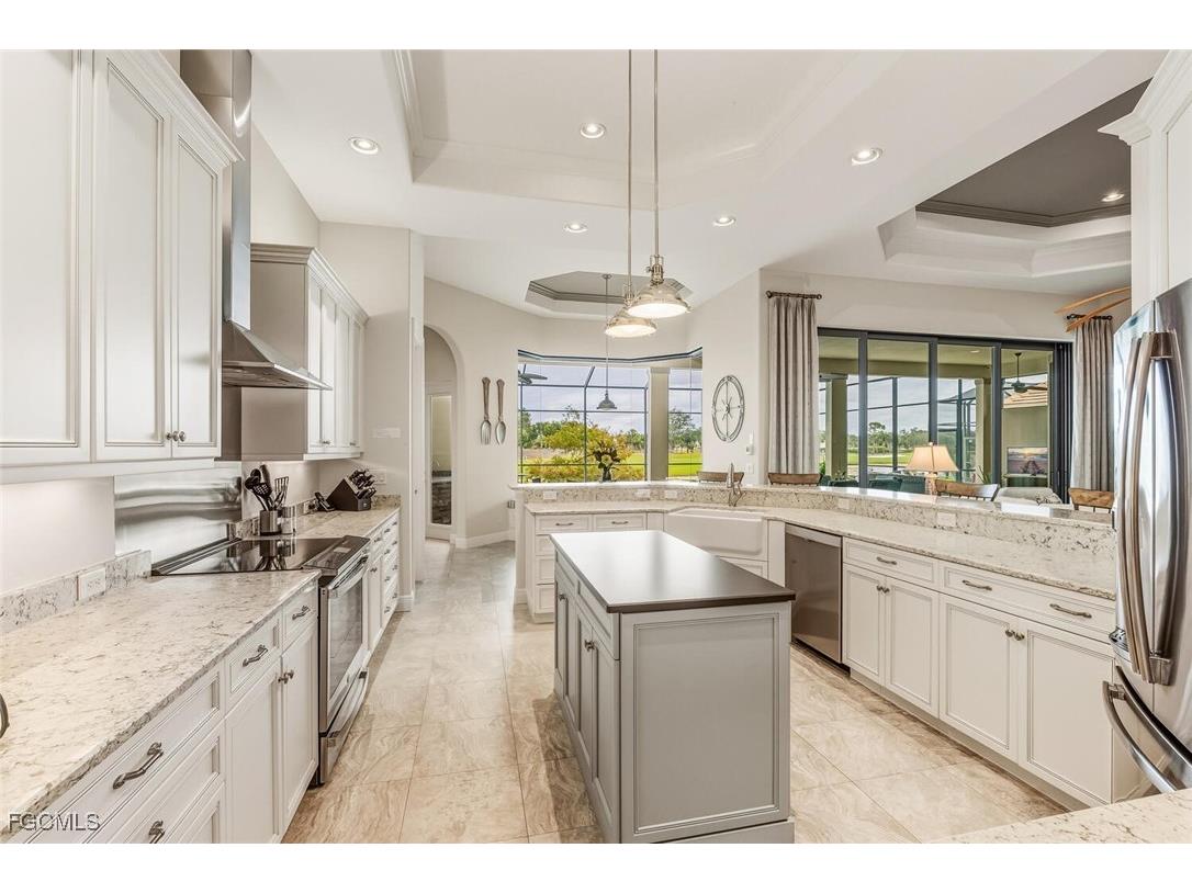 6951 Lakewood Isle Drive Fort Myers FL 33908 2025021134 image18