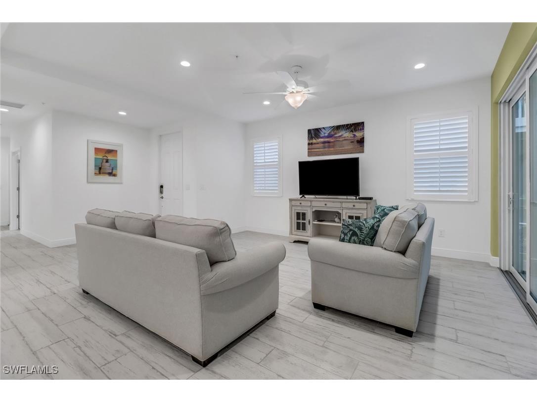 6953 Avalon Circle #1801 Naples FL 34112 224090182 image11