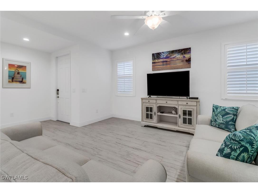 6953 Avalon Circle #1801 Naples FL 34112 224090182 image12