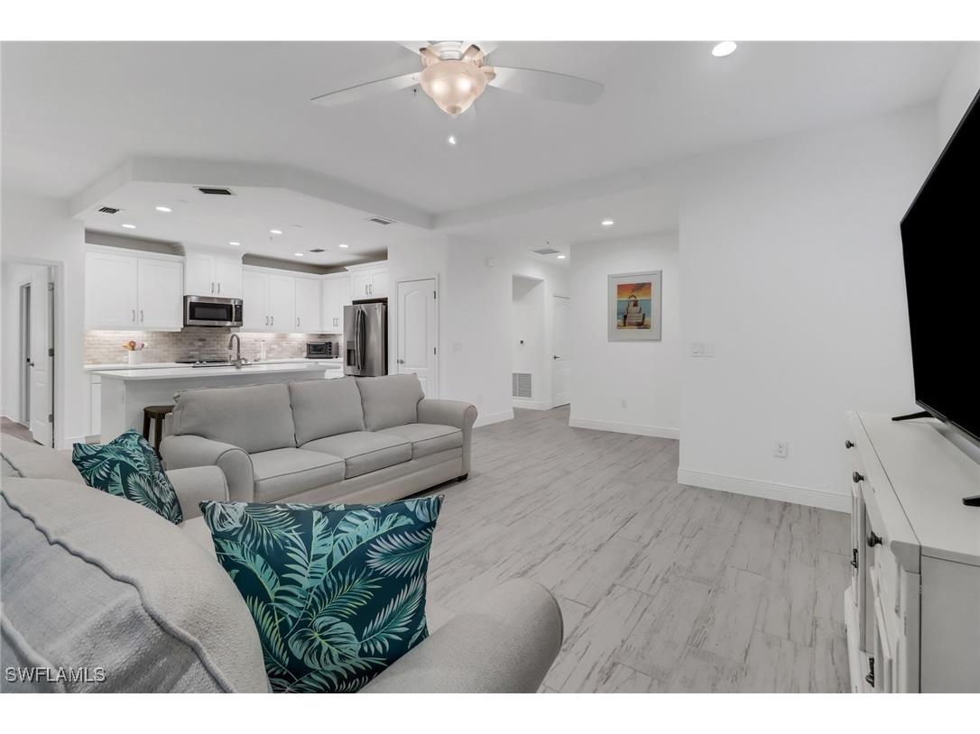 6953 Avalon Circle #1801 Naples FL 34112 224090182 image13