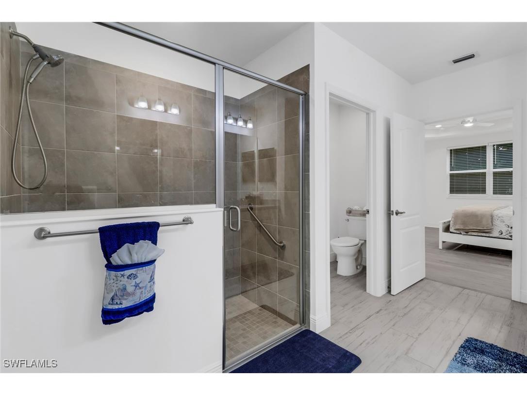 6953 Avalon Circle #1801 Naples FL 34112 224090182 image16