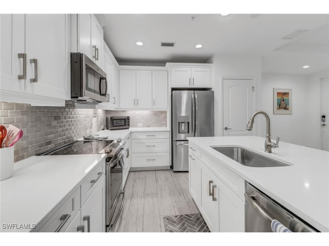 6953 Avalon Circle #1801 Naples FL 34112 224090182 image2