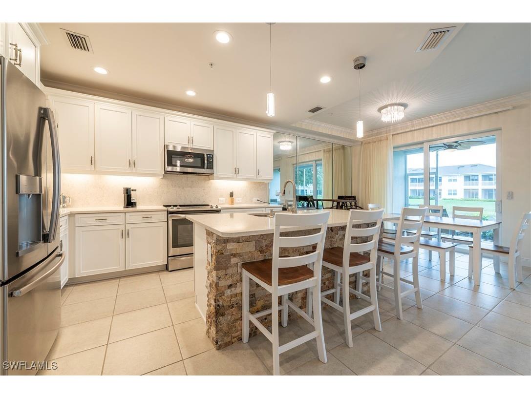 6954 Avalon Circle #702 Naples FL 34112 225064143 image15