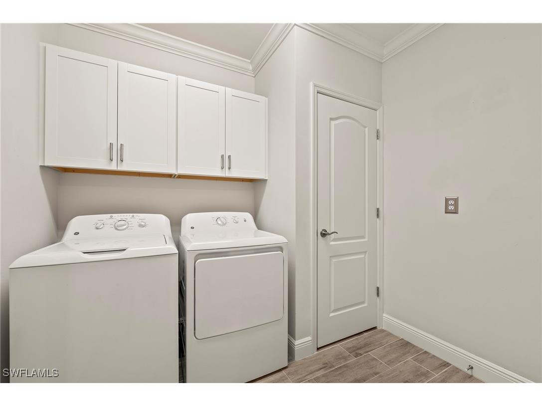 6954 Avalon Circle #703 Naples FL 34112 225051868 image11