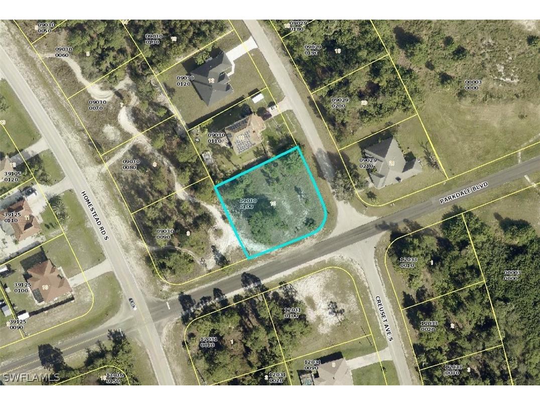 696-698 Creuset Avenue S Lehigh Acres FL 33974 224058435 image1