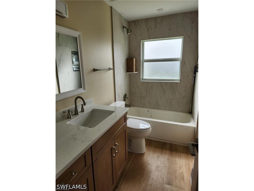 696 94th Avenue N Naples FL 34108 226025500 image17