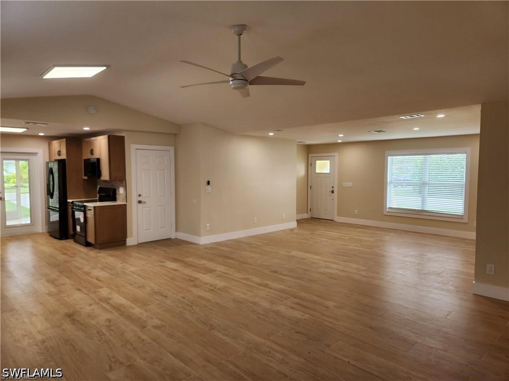696 94th Avenue N Naples FL 34108 226025500 image3