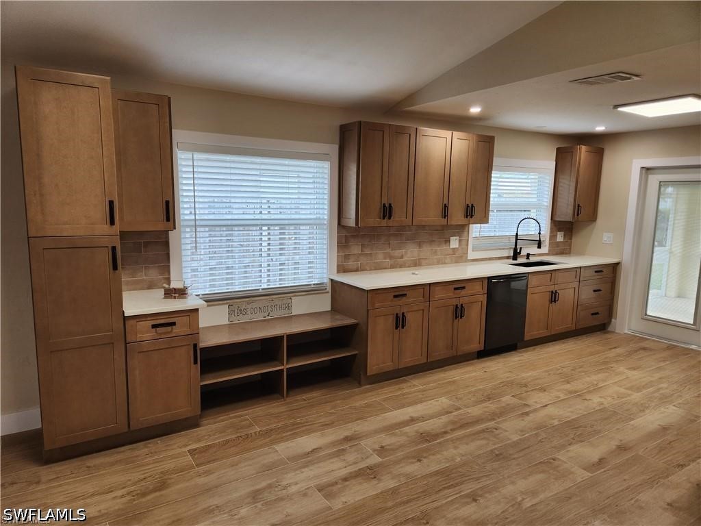 696 94th Avenue N Naples FL 34108 226025500 image6