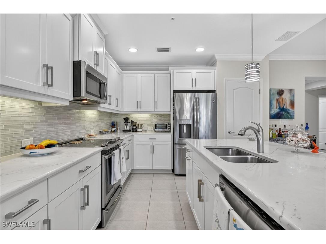 6960 Avalon Circle #803 Naples FL 34112 225073079 image10