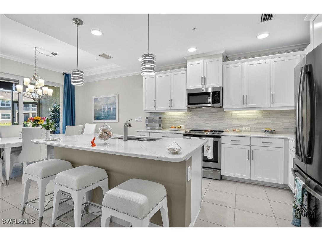 6960 Avalon Circle #803 Naples FL 34112 225073079 image8