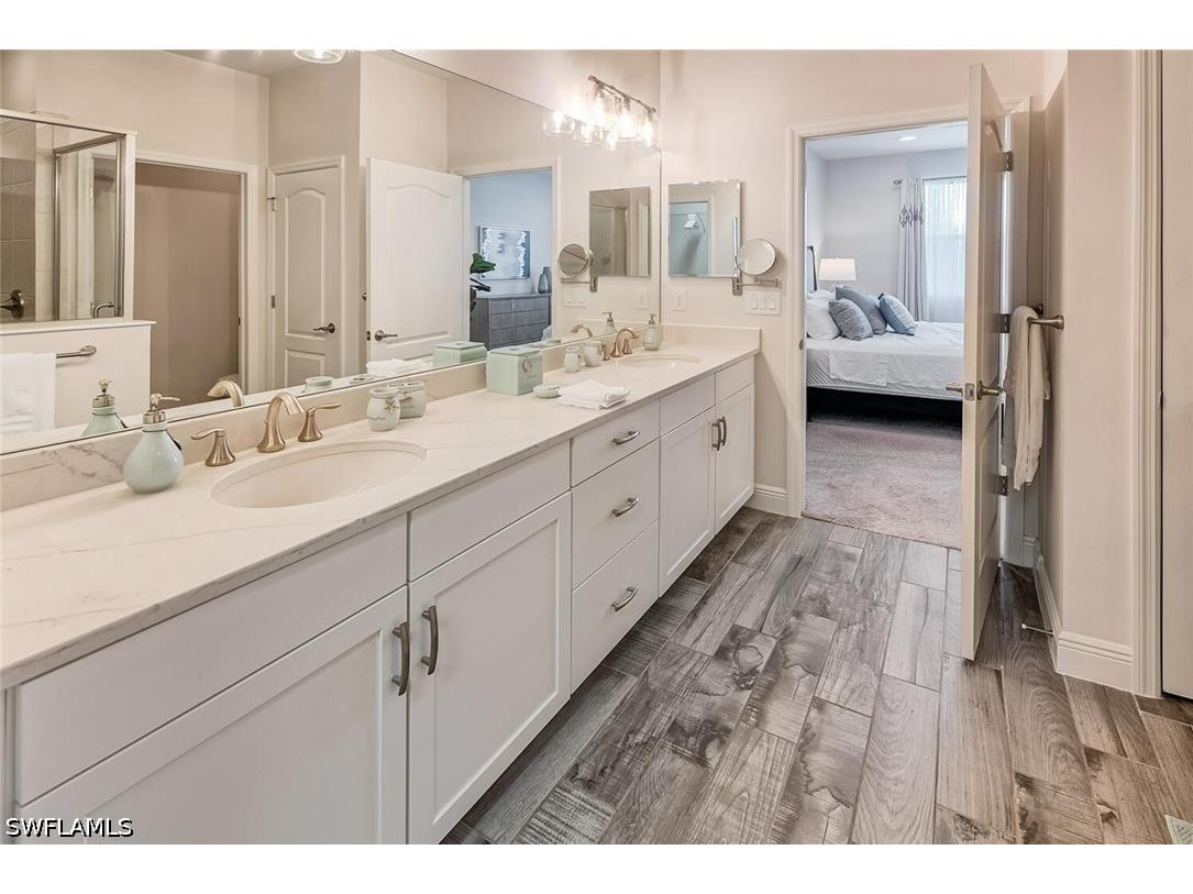 6960 Avalon Circle #807 Naples FL 34112 226024976 image15