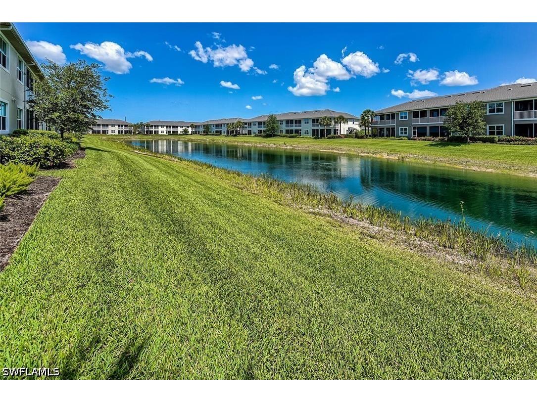 6960 Avalon Circle #807 Naples FL 34112 226024976 image25