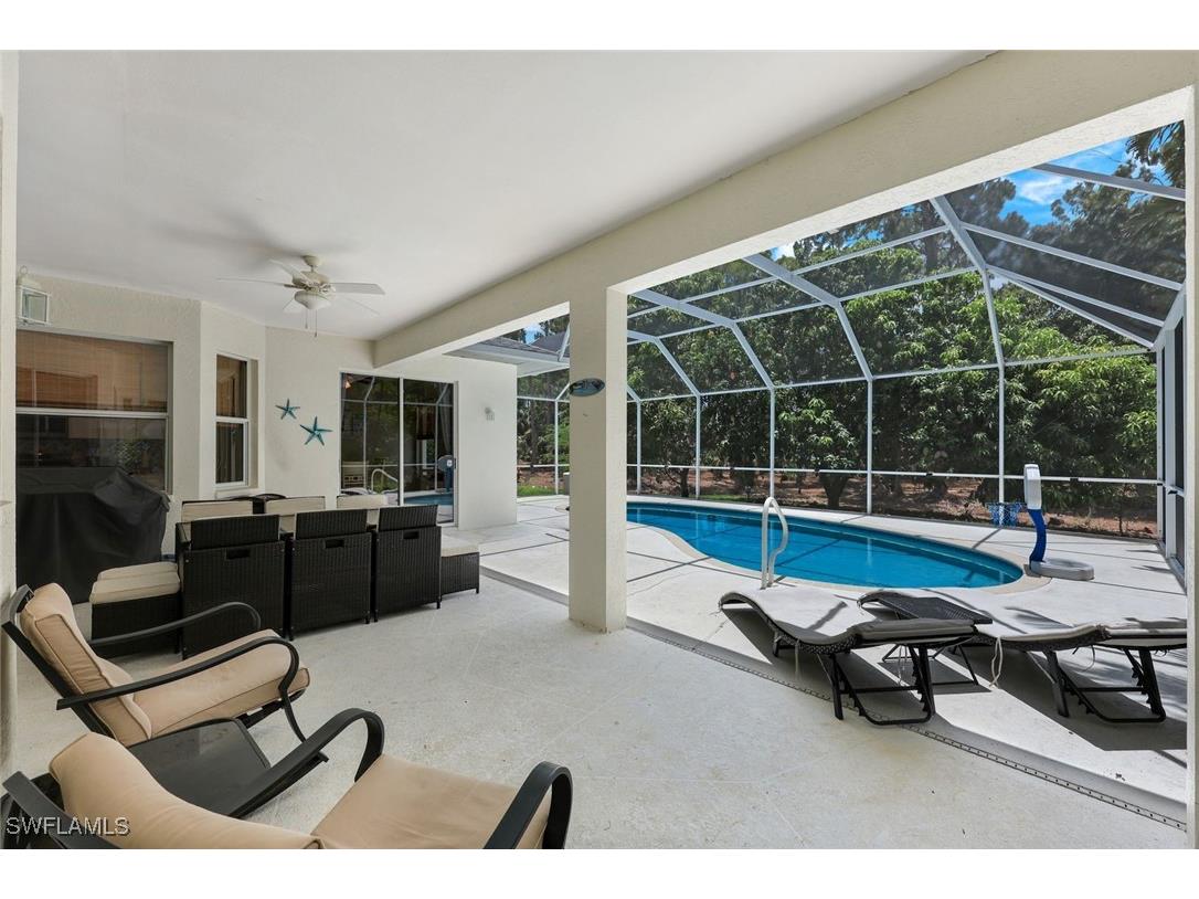 697 Crossfield Circle Naples FL 34104 225055686 image17