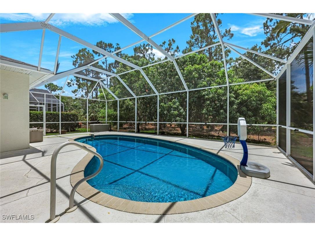 697 Crossfield Circle Naples FL 34104 225055686 image2