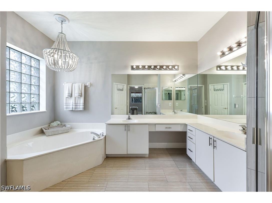 697 Crossfield Circle Naples FL 34104 226025377 image13