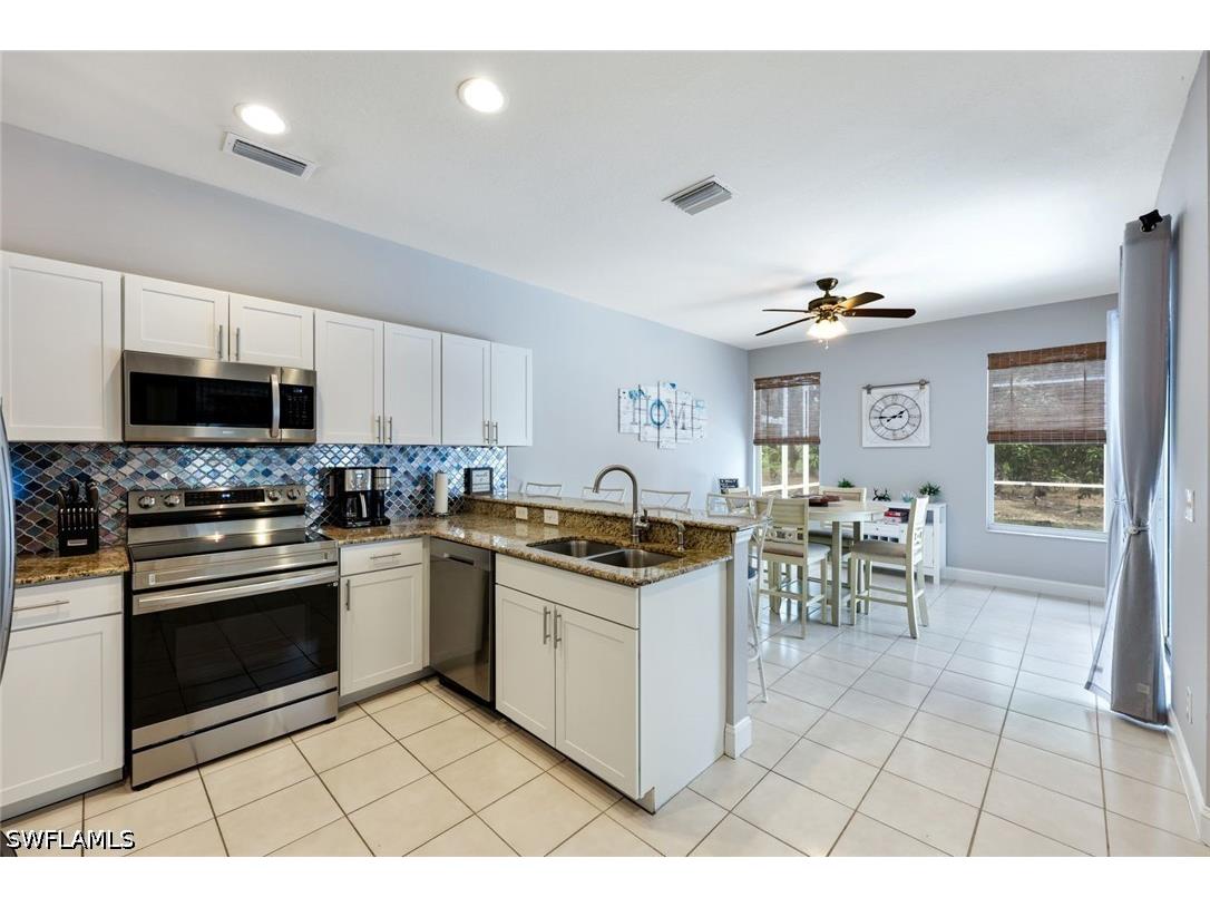 697 Crossfield Circle Naples FL 34104 226025377 image8