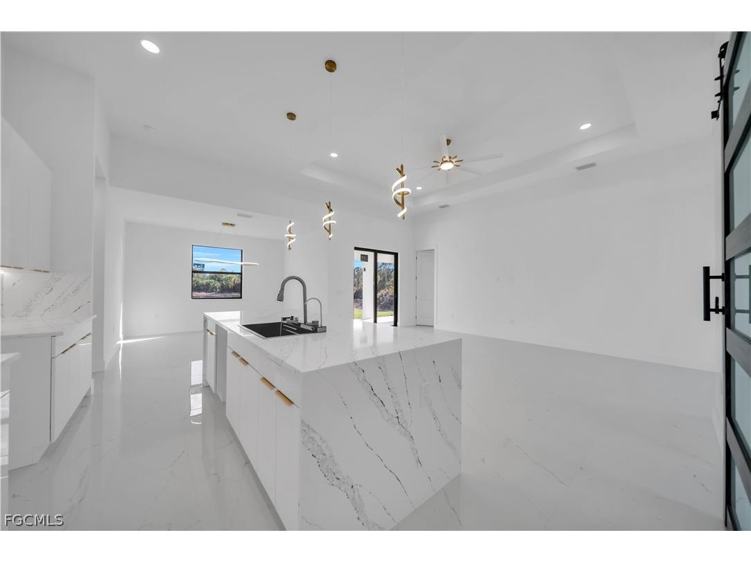 697 Whitmore Loop Lehigh Acres FL 33972 2026011350 image10