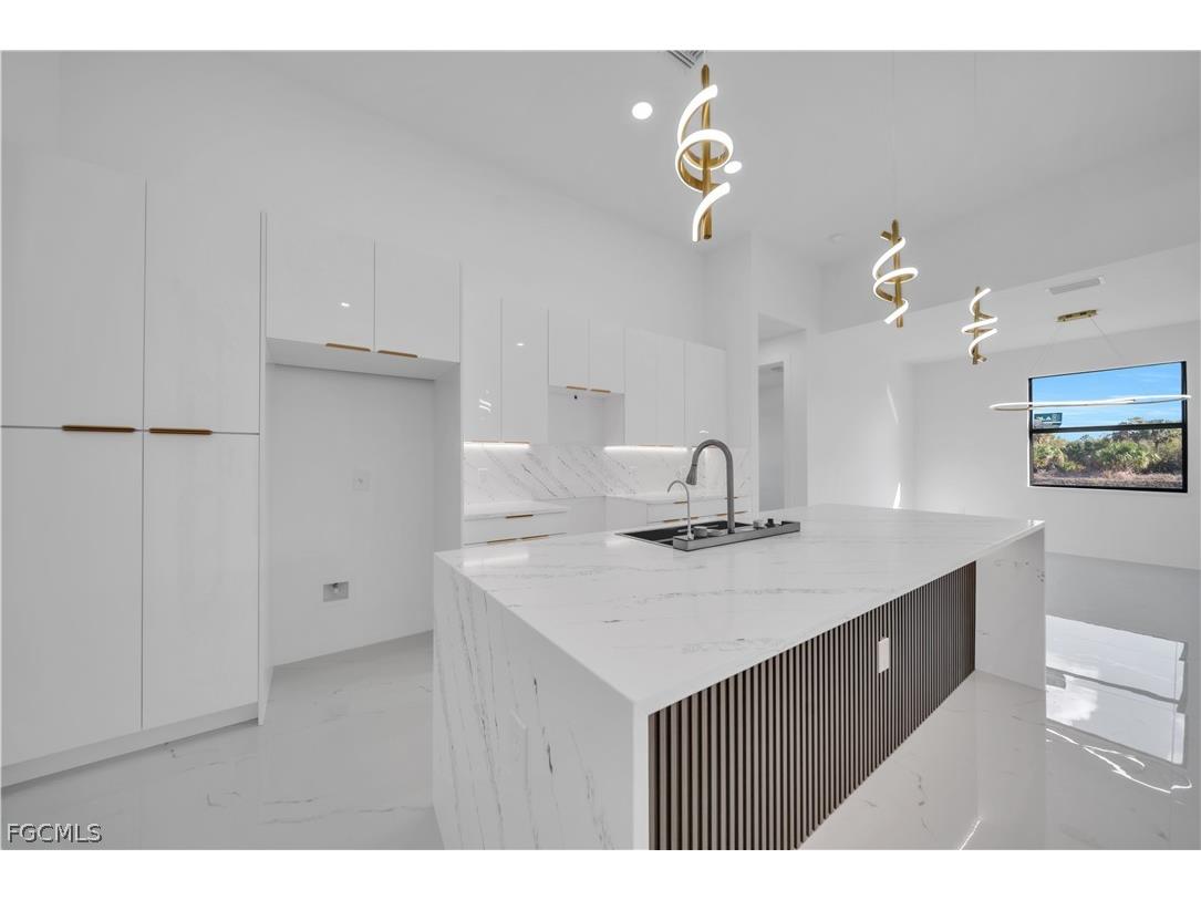 697 Whitmore Loop Lehigh Acres FL 33972 2026011350 image11