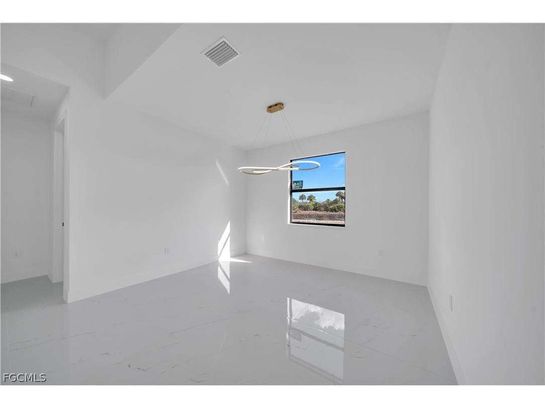 697 Whitmore Loop Lehigh Acres FL 33972 2026011350 image19