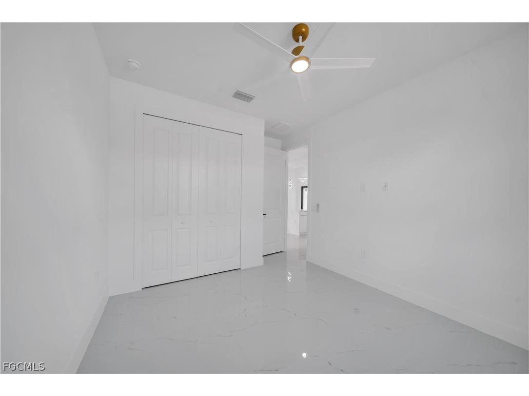 697 Whitmore Loop Lehigh Acres FL 33972 2026011350 image21