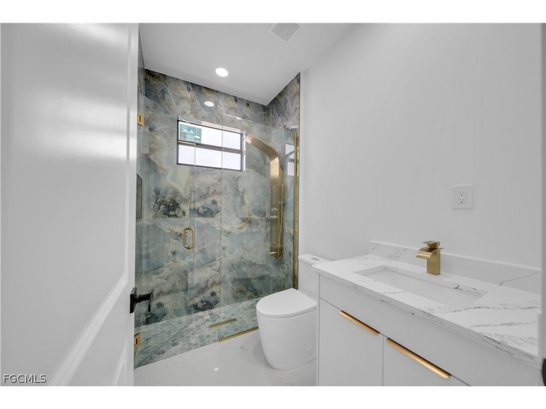 697 Whitmore Loop Lehigh Acres FL 33972 2026011350 image22