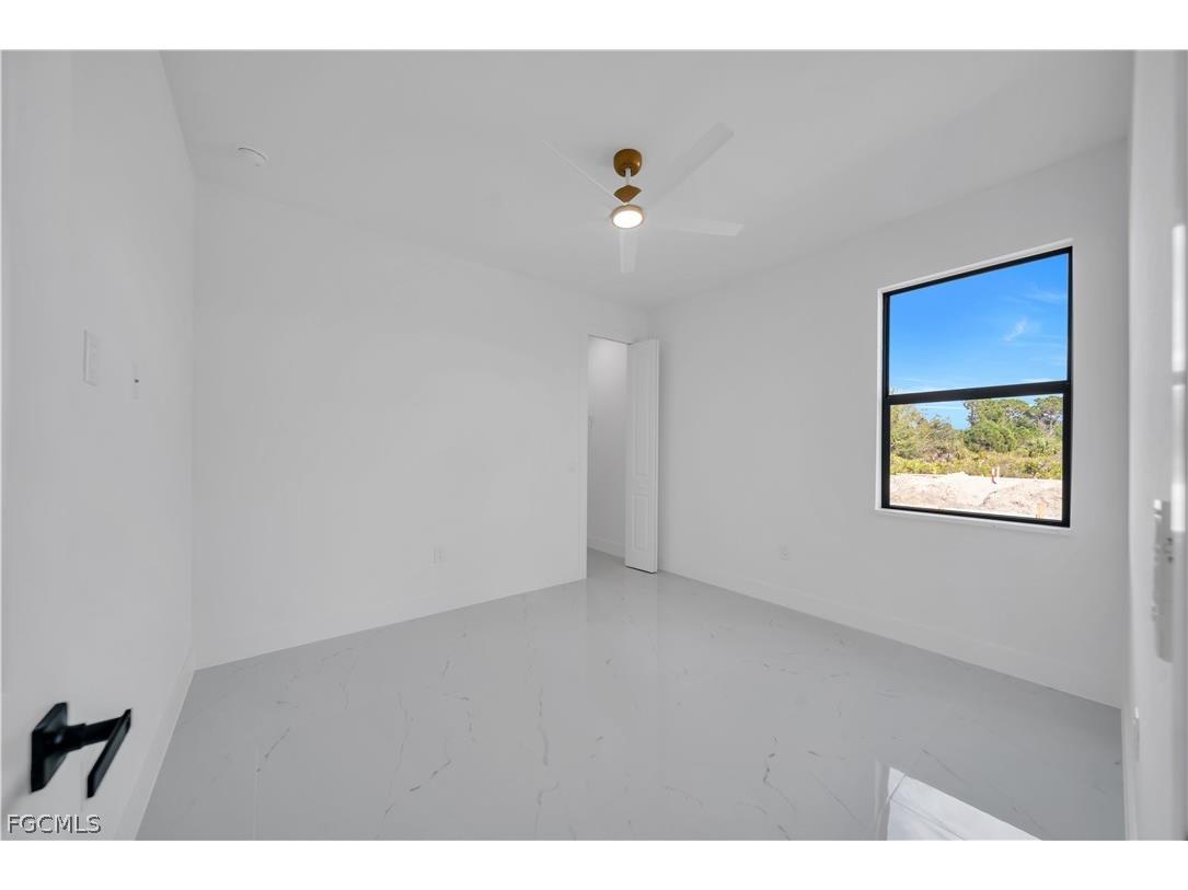 697 Whitmore Loop Lehigh Acres FL 33972 2026011350 image24