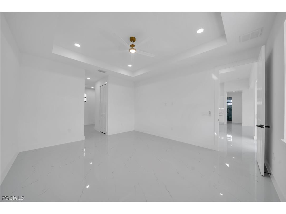 697 Whitmore Loop Lehigh Acres FL 33972 2026011350 image27