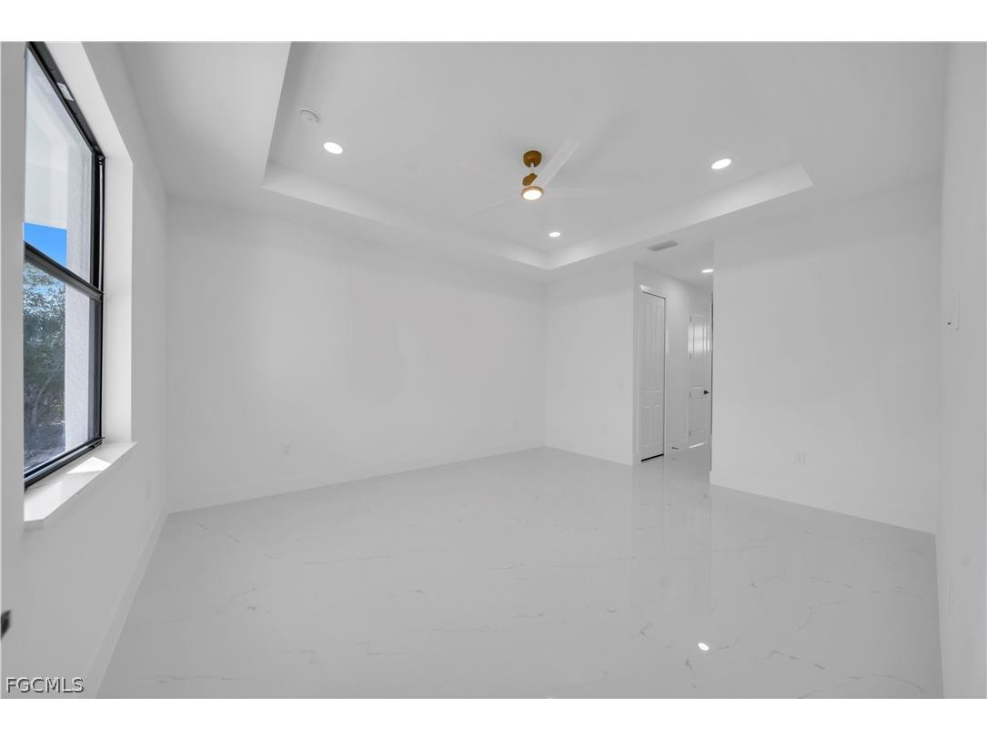 697 Whitmore Loop Lehigh Acres FL 33972 2026011350 image28