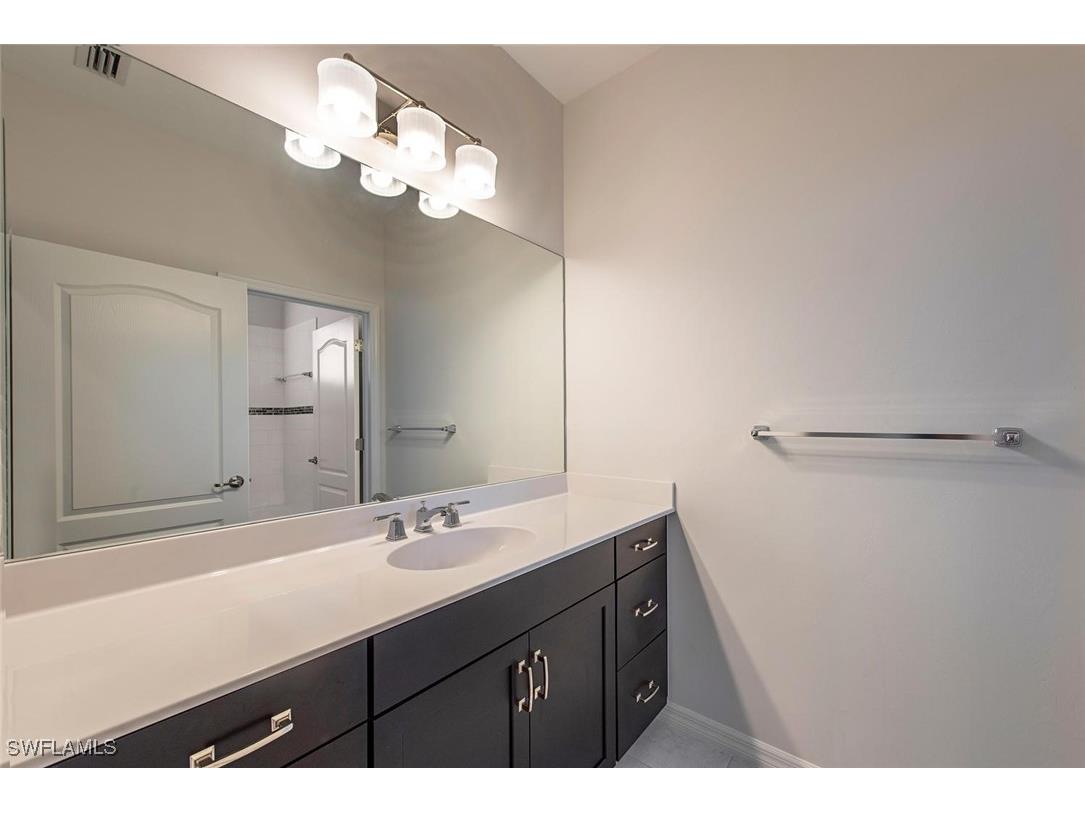 6972 Avalon Circle #1007 Naples FL 34112 226005948 image10