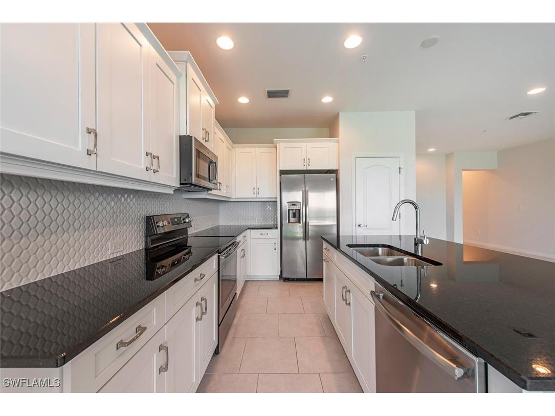 6972 Avalon Circle #1007 Naples FL 34112 226005948 image5