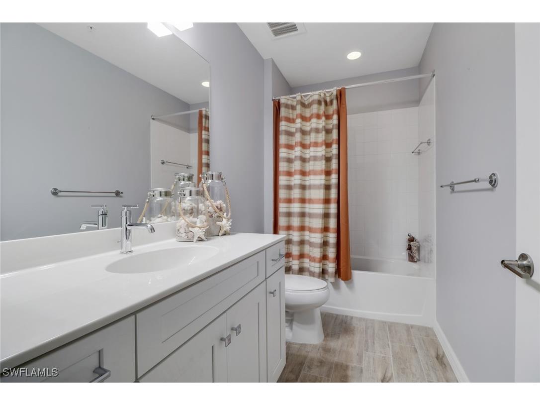 6973 Avalon Circle #1403 Naples FL 34112 225072644 image14