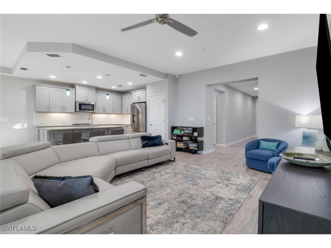 6973 Avalon Circle #1403 Naples FL 34112 225072644 image8