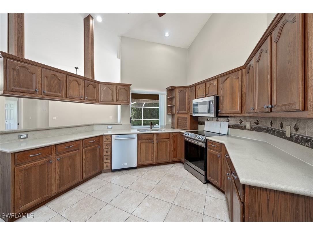 6975 Highland Park Circle Fort Myers FL 33966 224073037 image10