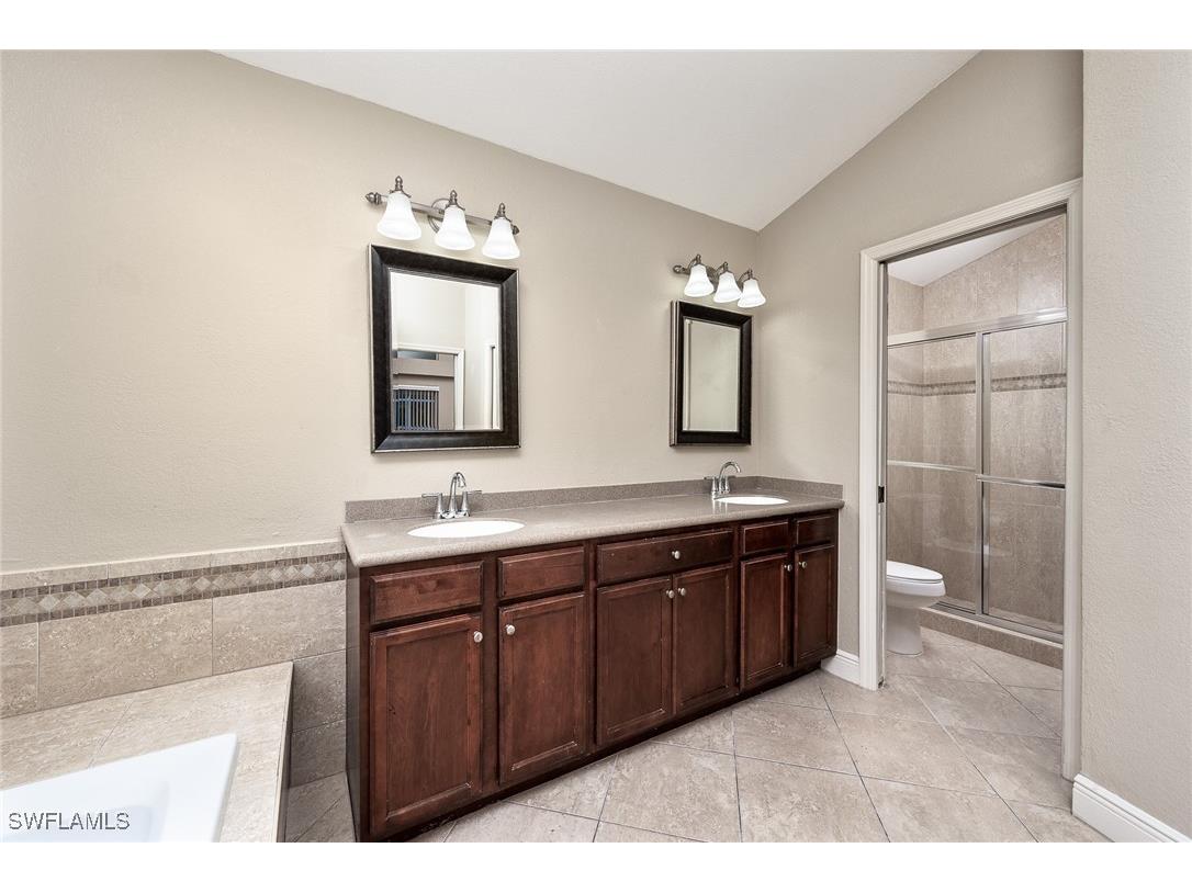 6975 Highland Park Circle Fort Myers FL 33966 224073037 image17