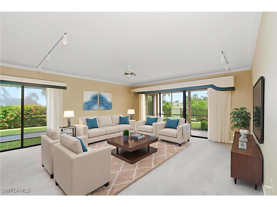 6979 Winkler Road #111 Fort Myers FL 33919 225076104 image1