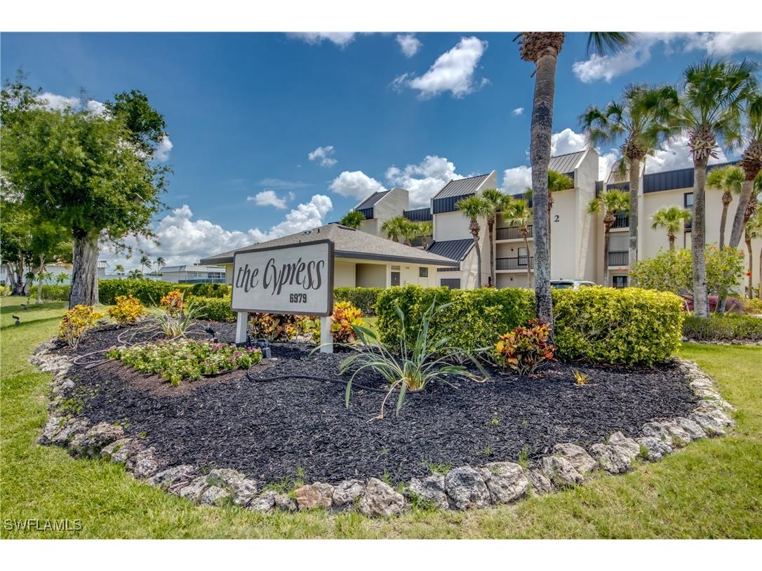 6979 Winkler Road #131 Fort Myers FL 33919 225048876 image1