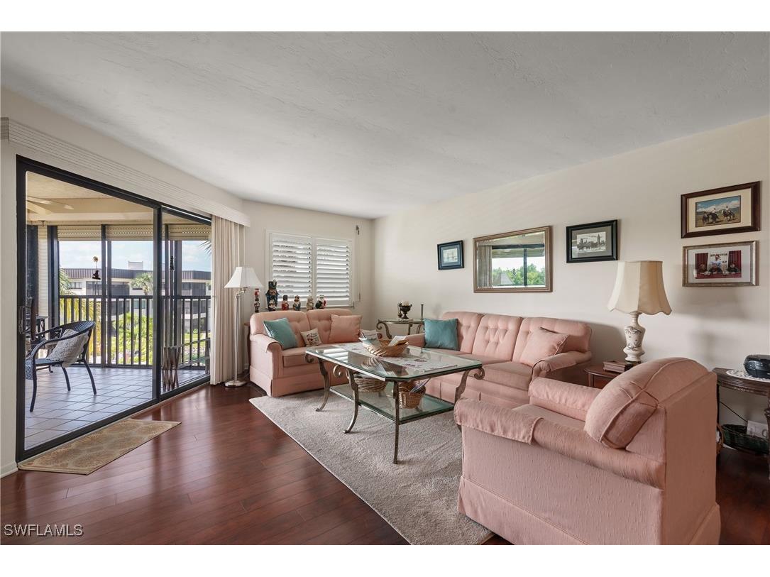 6979 Winkler Road #135 Fort Myers FL 33919 225048408 image2